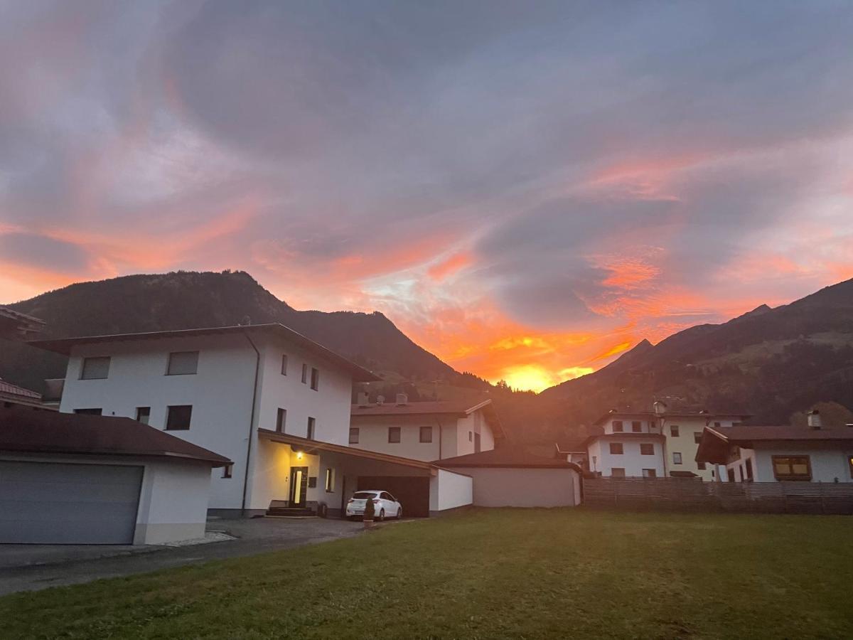 Apart Mountain Uderns Exterior photo