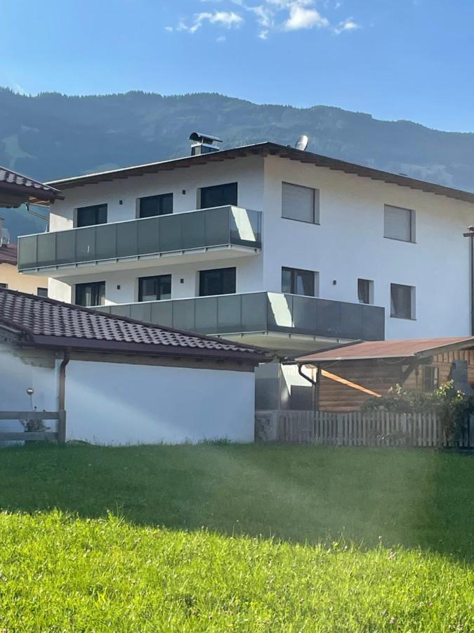 Apart Mountain Uderns Exterior photo